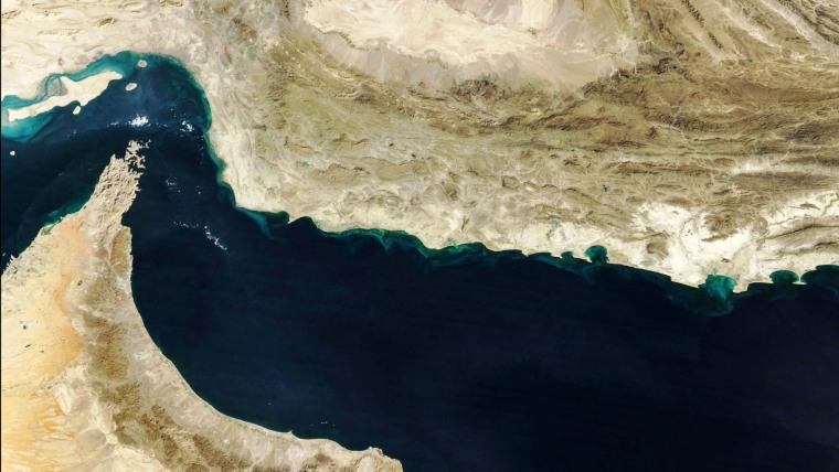 Trump says his ‘preference’ would be to ‘take the oil in Iran’