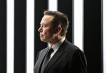 SpaceX hit by surging AI costs as insiders prepare to sell their shares
