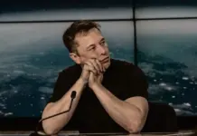 Tesla’s “Flying” Roadster Is Due October…